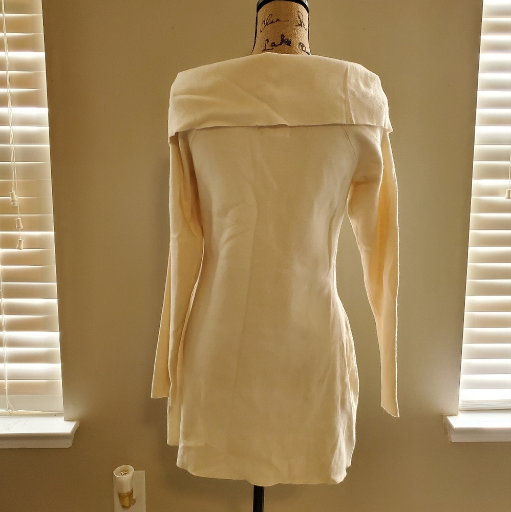 Open Edit Sweater - Picture 3 of 3